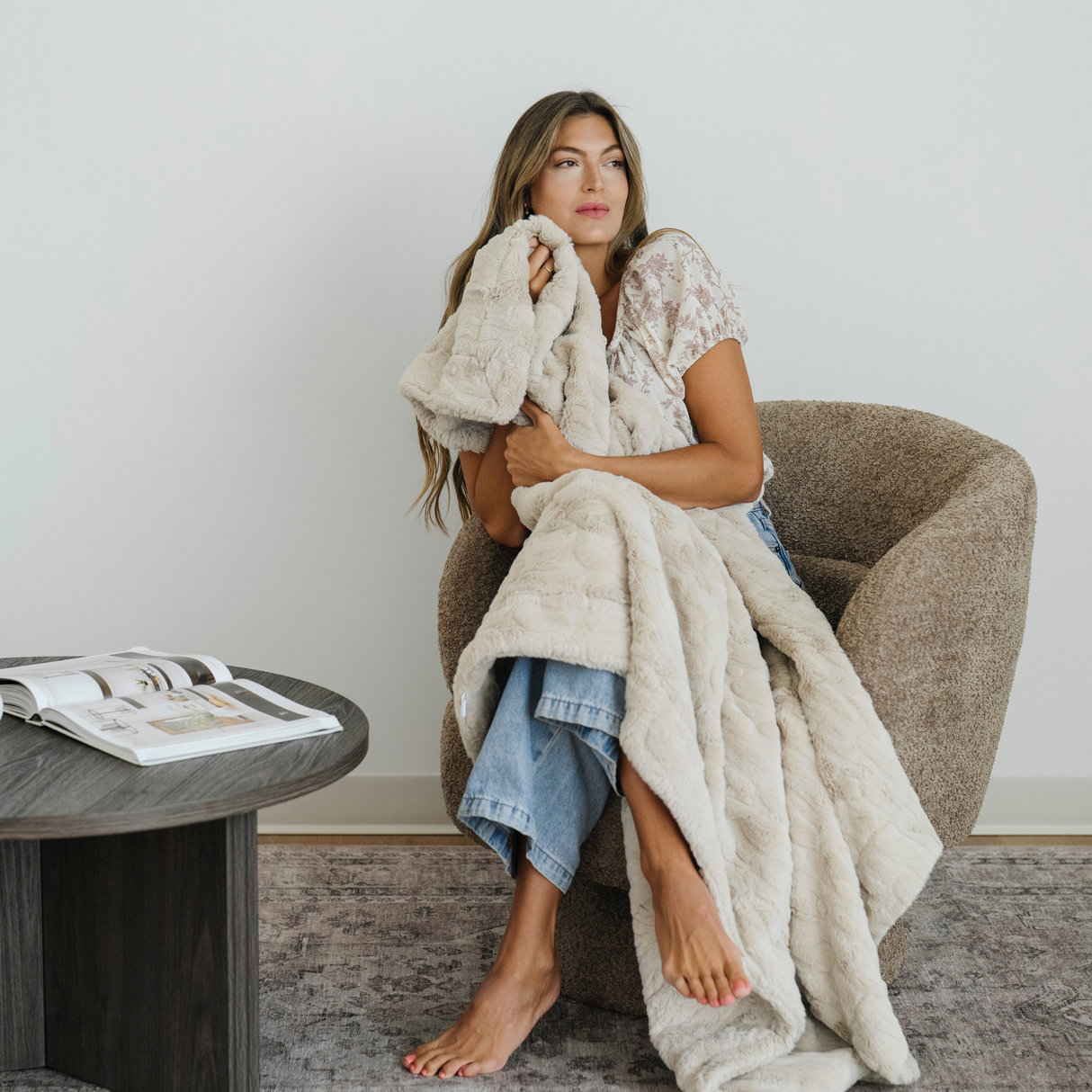 Faux Fur Throw Blankets