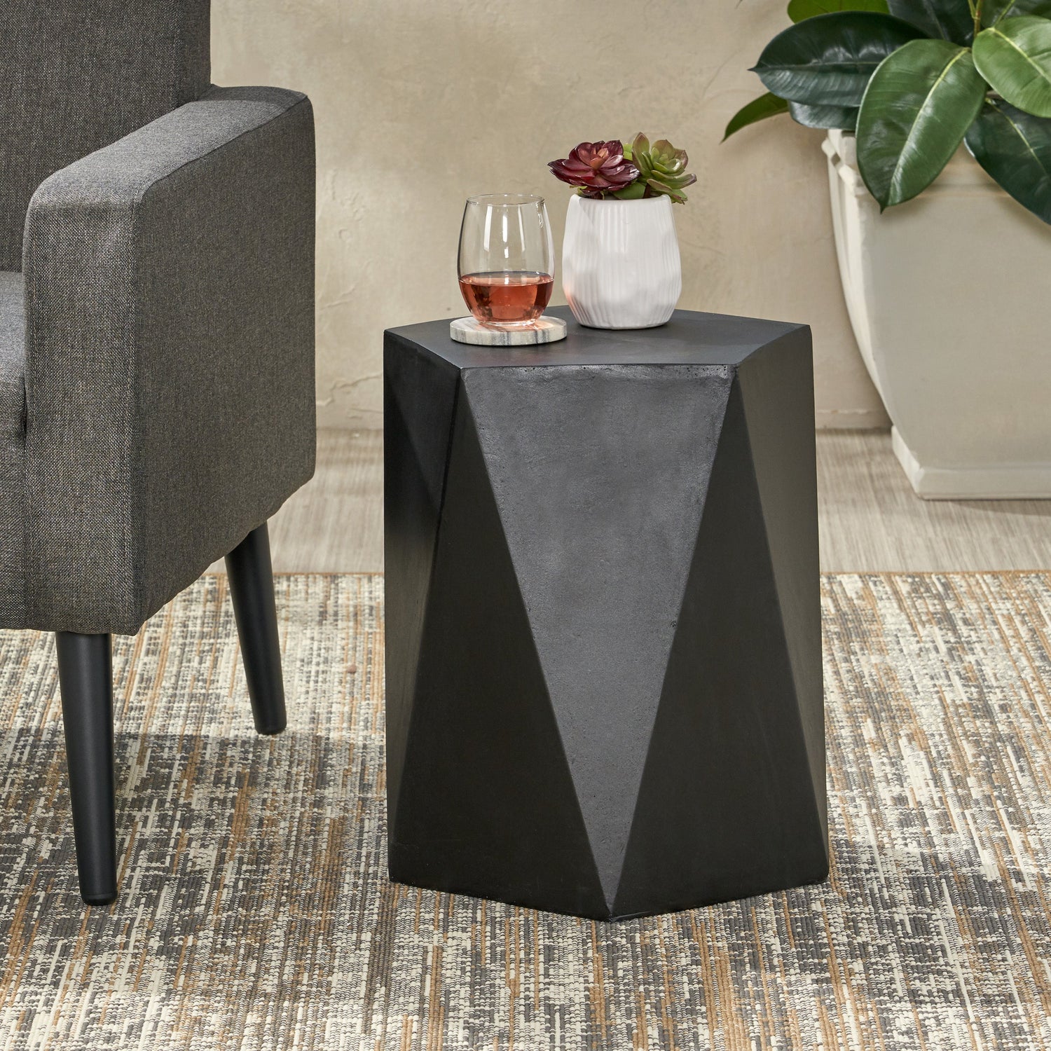 Apollo outdoor side table