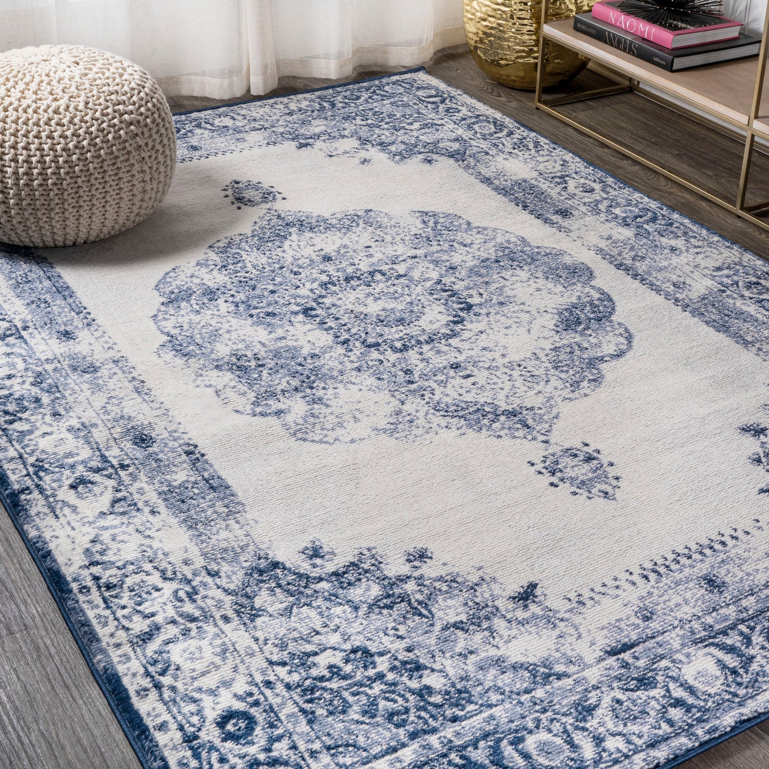 Rosalia Cottage Medallion Area Rug