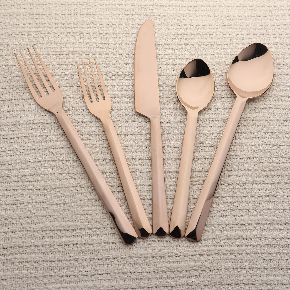 Ariella PVD 5 Pc. Flatware Set