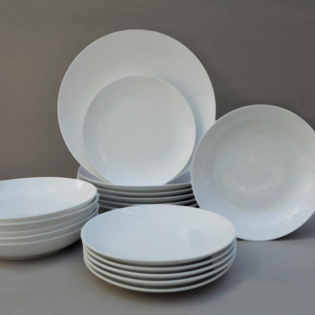 Bianco 18 Piece Dinnerware Set - Euro Ceramica