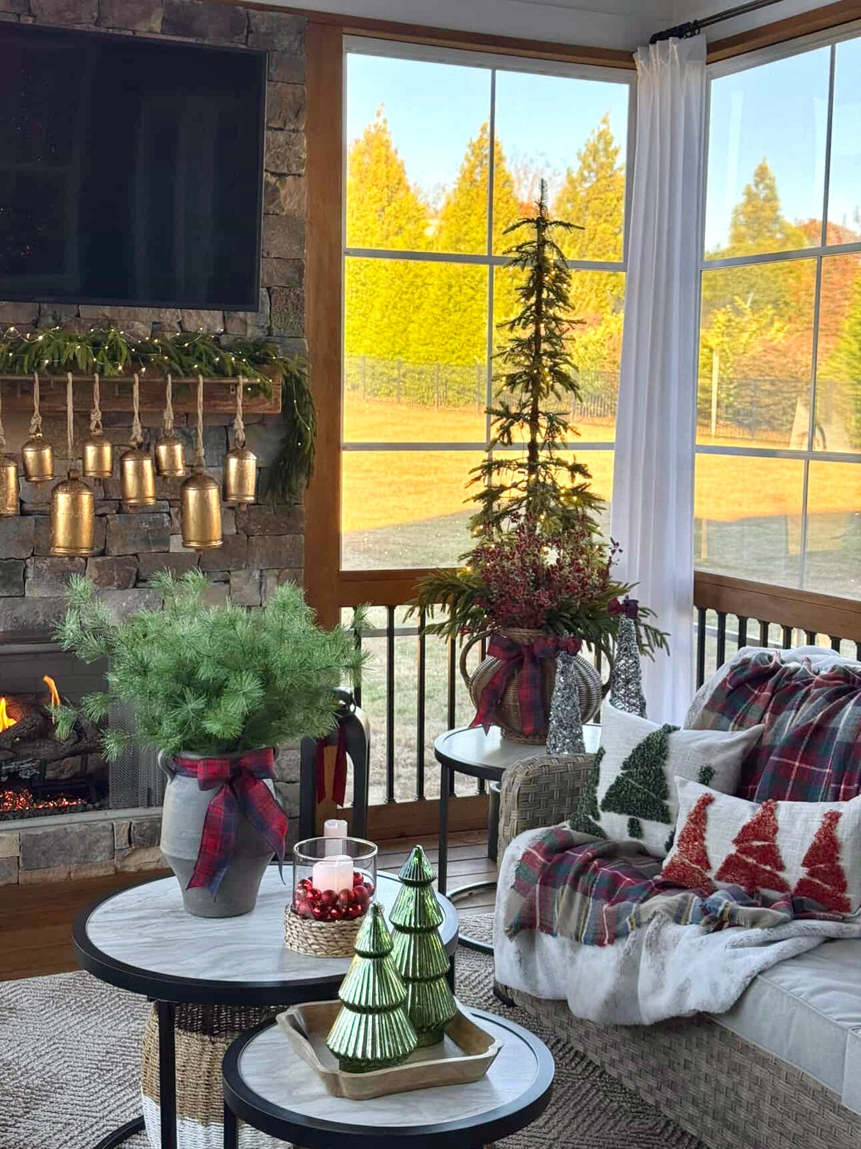 Merry Lumbar Pillow Cover