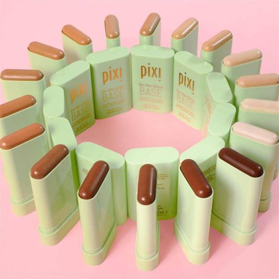 Pixi by Petra On-the-Glow BASE Foundation Vanilla 0.6oz - Imperfect Box