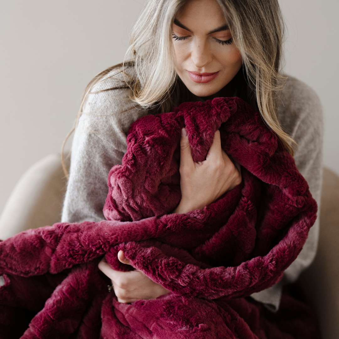 Faux Fur XL Throw Blankets