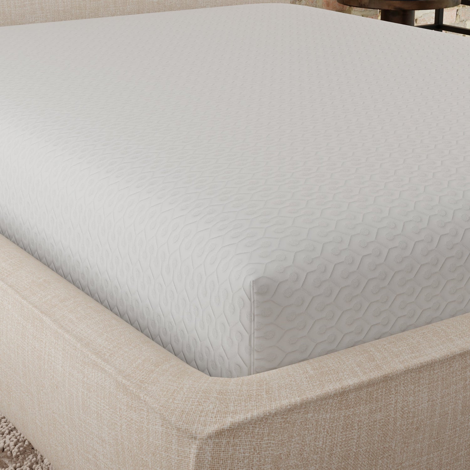 Snow-soft-circular-poly-knit-with-heiq-cooling-water-resistant-mattress-protector-Mattress-Protectors