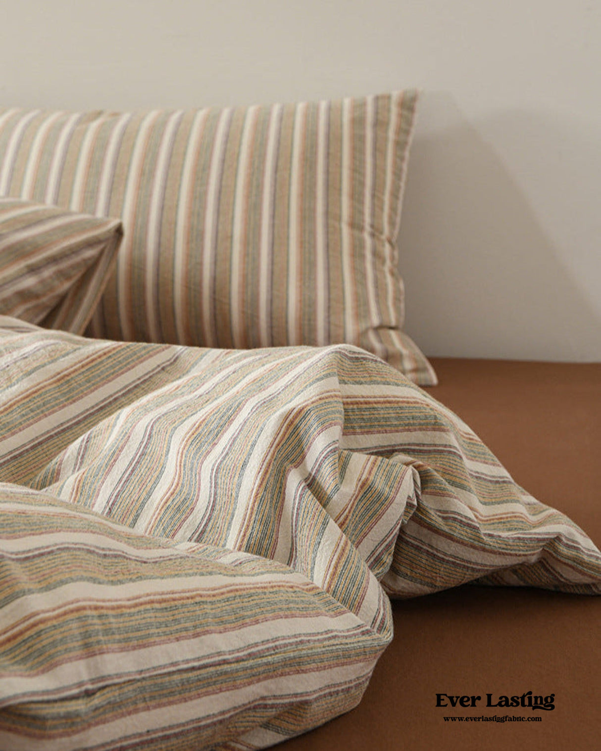 Ava Vintage Striped Cotton Bedding Set / Beige Solid