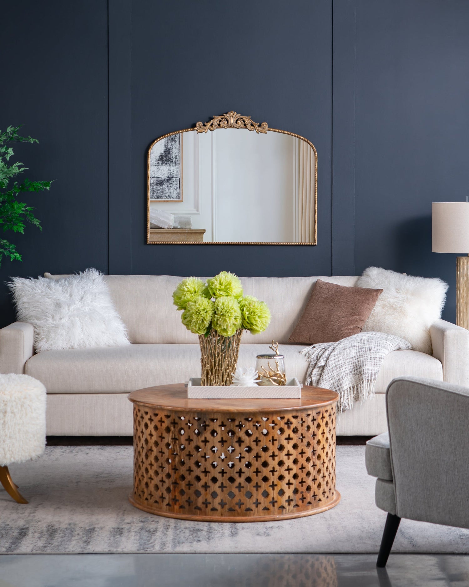 The-Versailles-Arch-Mirror-Decorative-Mirrors