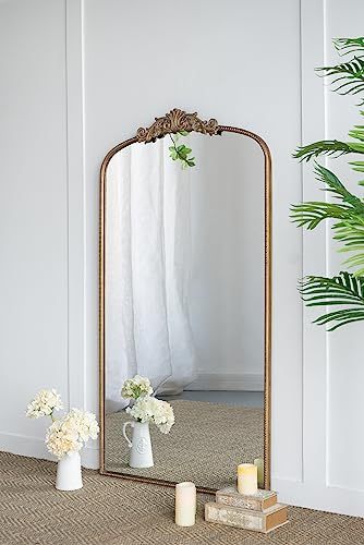 The-Montclair-Grandeur-Mirror-Decorative-Mirrors