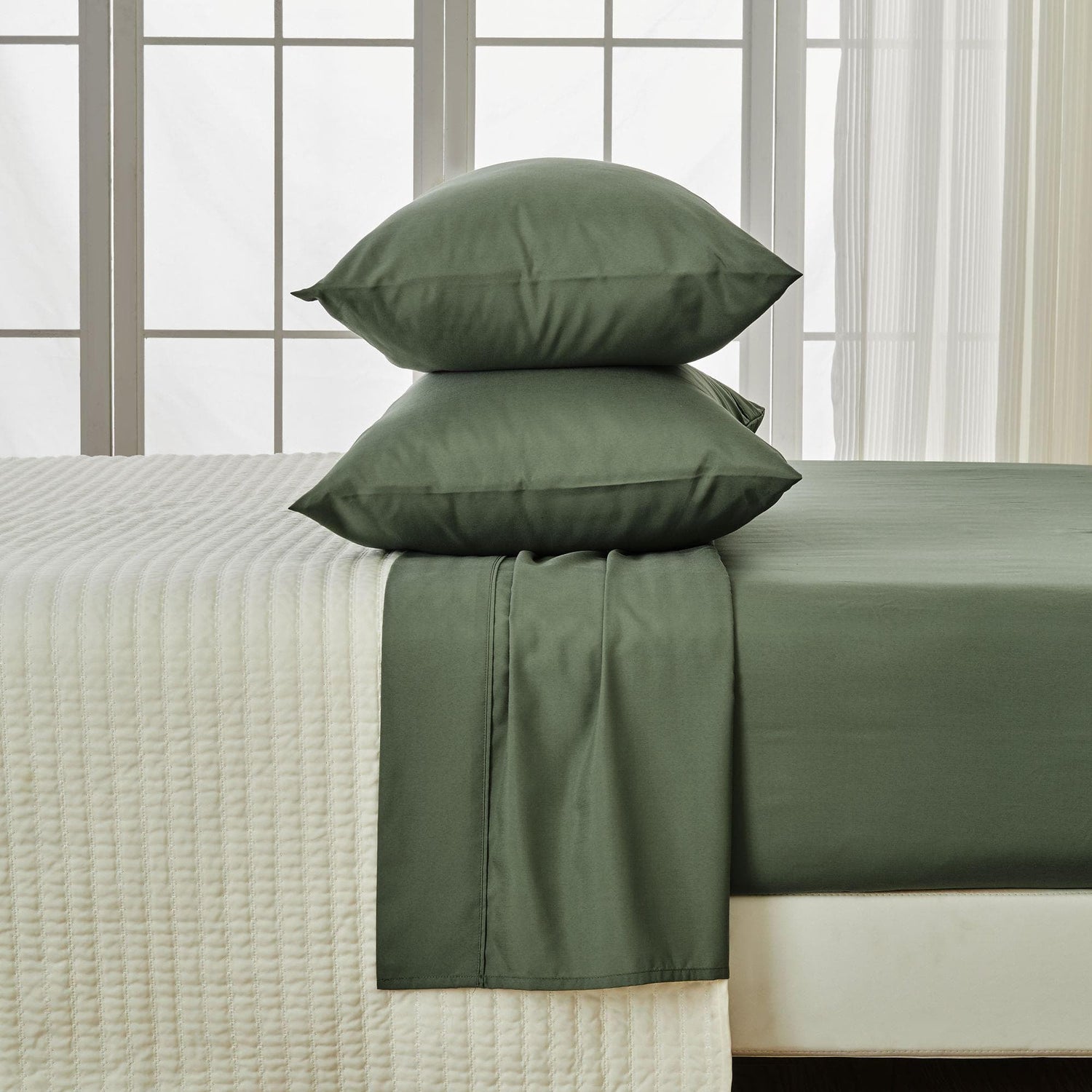 4 Piece Rayon Derived from Bamboo Sheet Set - Jordyn Collection