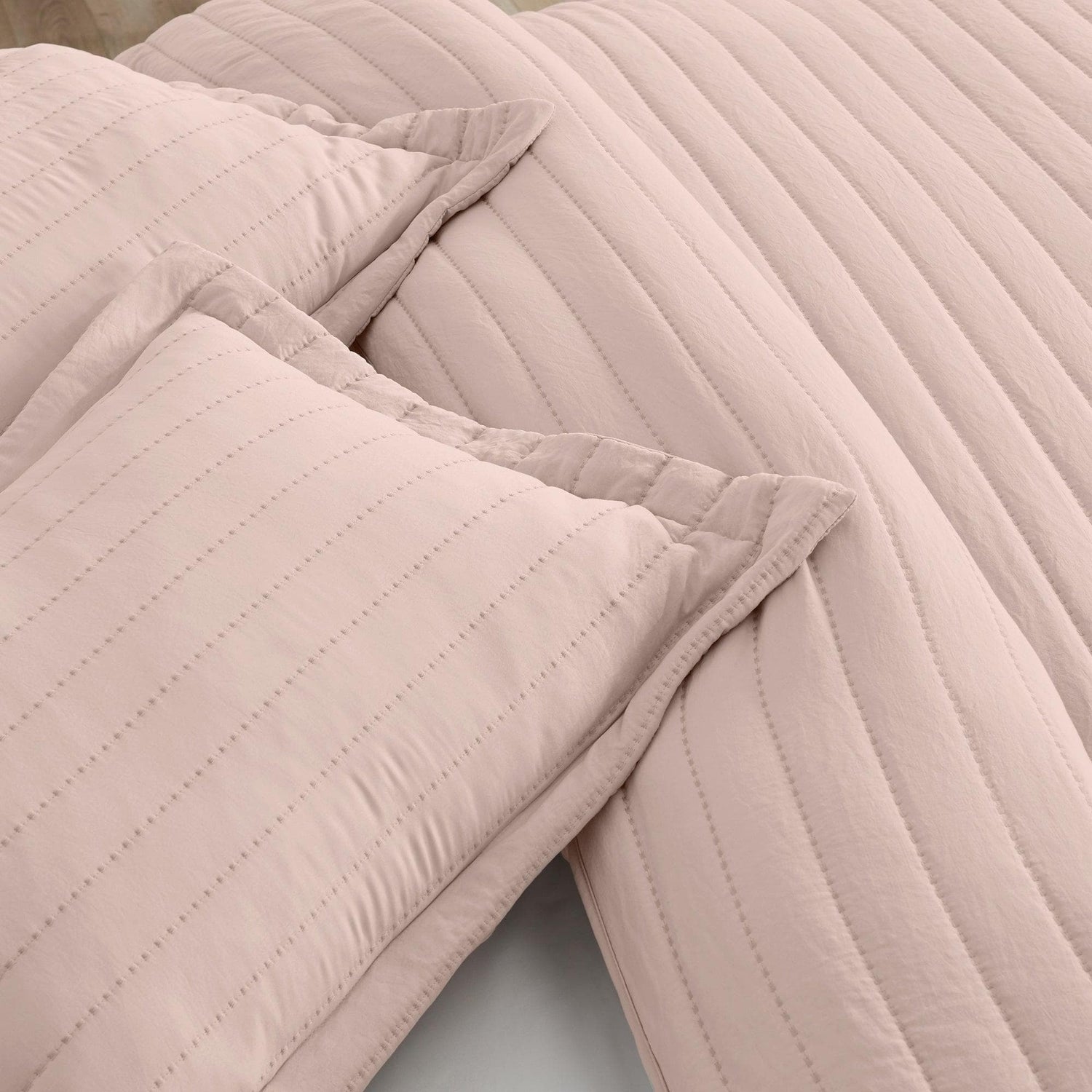 3-Piece Solid Striped Quilt - Virginia Collection