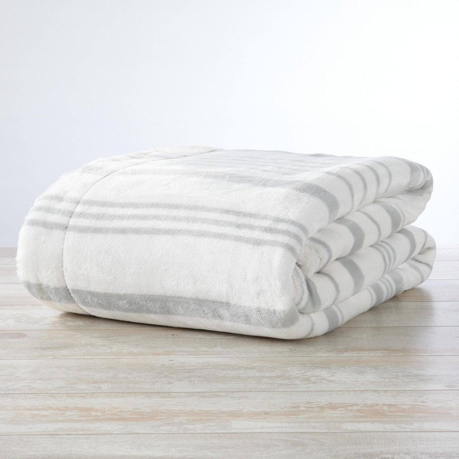 Velvet Plush Sherpa Luxury Bed Blanket - Kinsley Collection