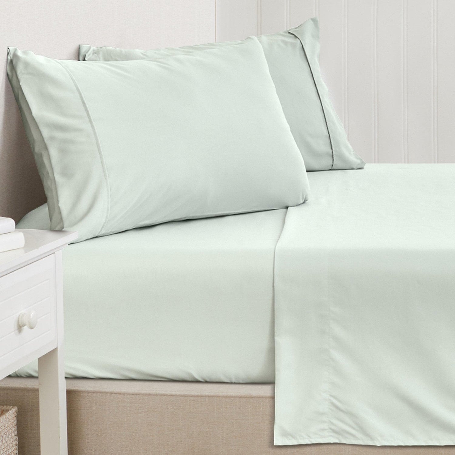 4 Piece Solid Microfiber Sheet - Amara Collection