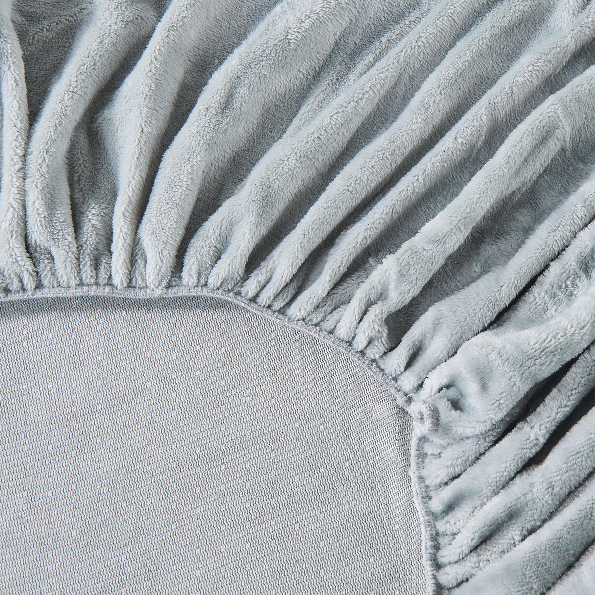 Solid Plush Fitted Sheet - Velvet Luxe Collection