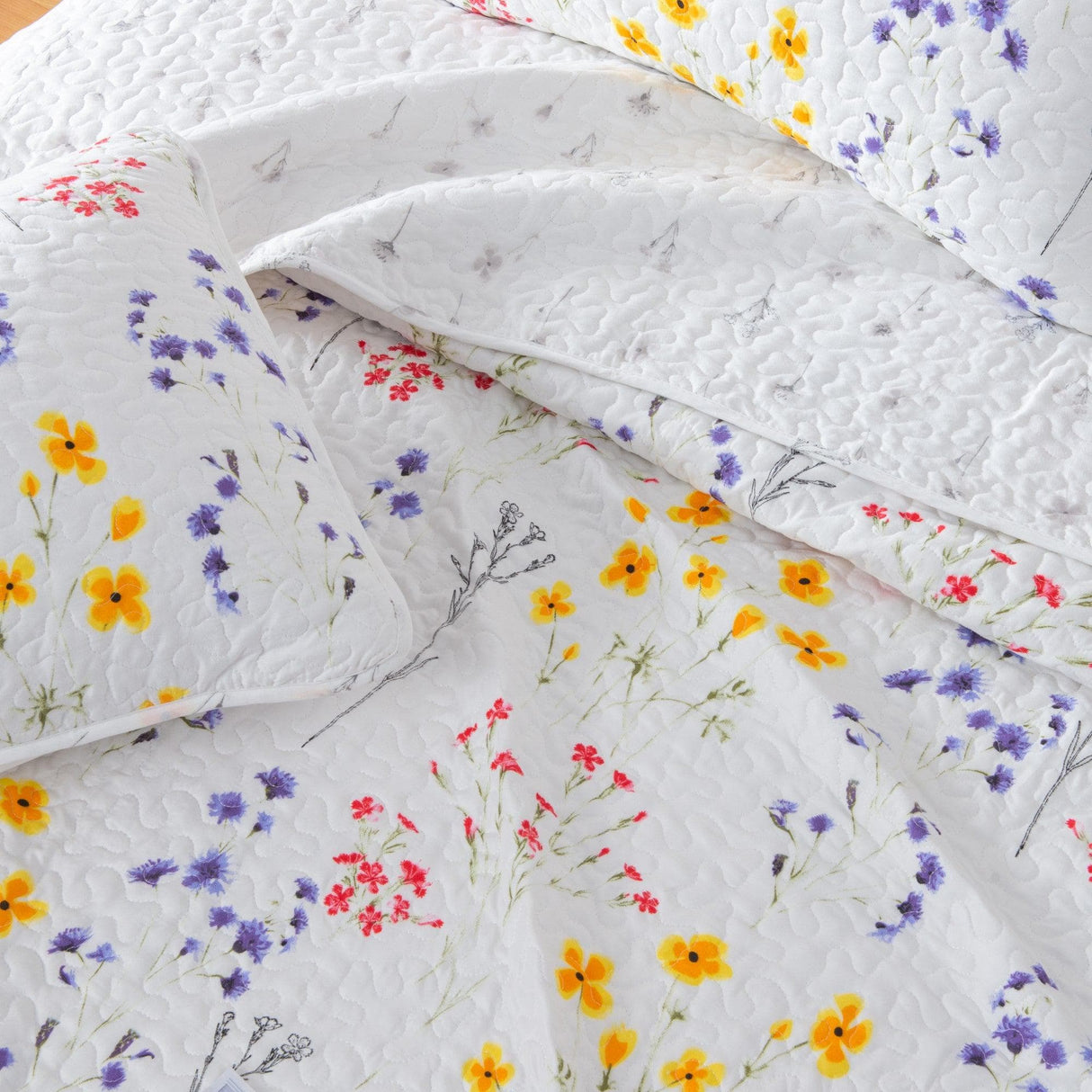 Colorful Floral 3 Piece Quilt Set - Marianne Collection