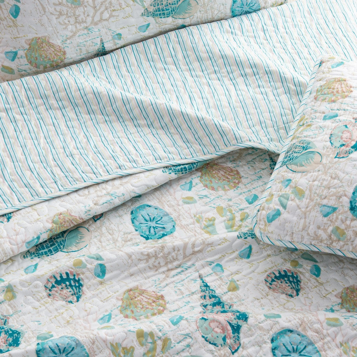 Seashell & Coral Quilt Set - Westsands Collection