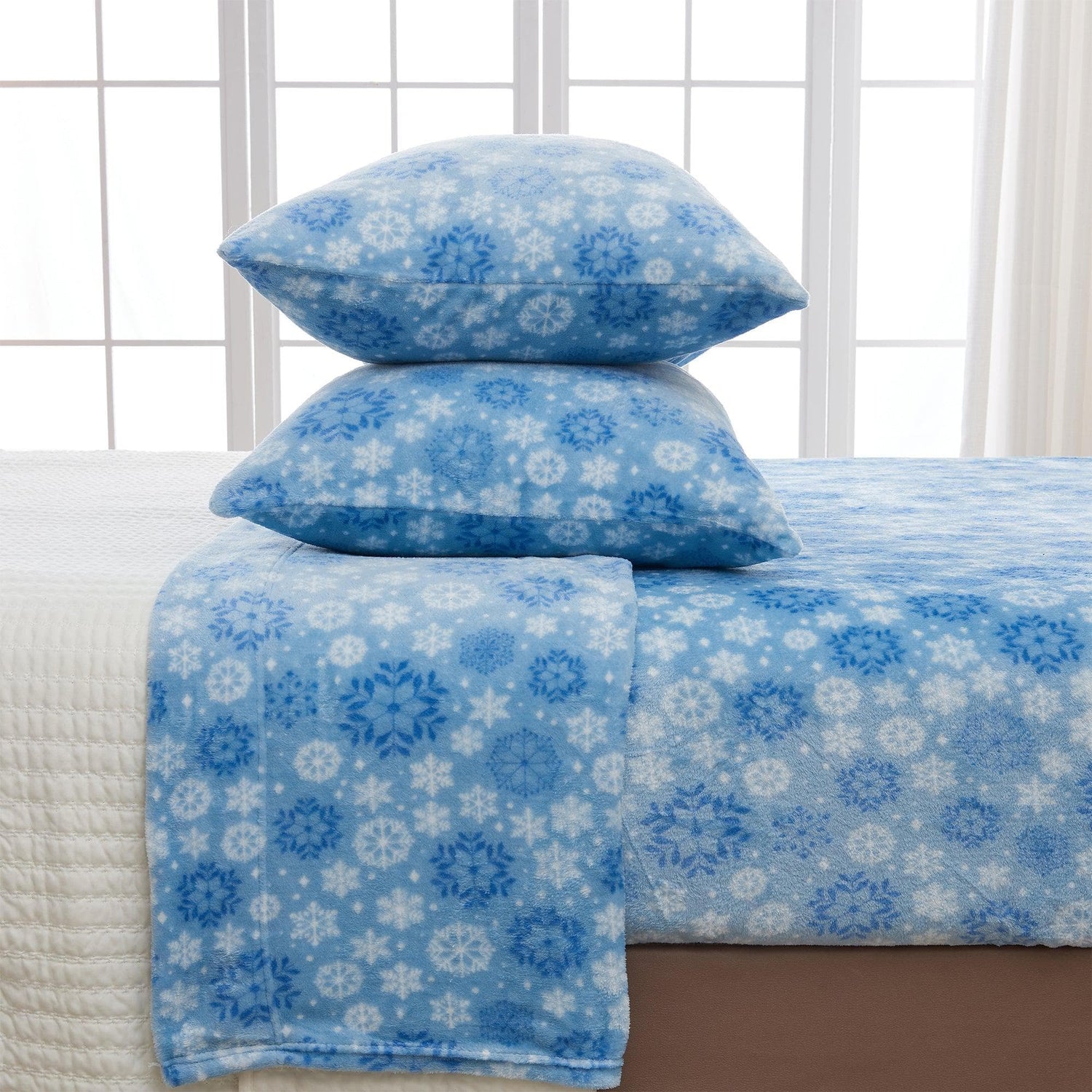 4-Piece Printed Plush Sheet - Velvet Luxe Collection