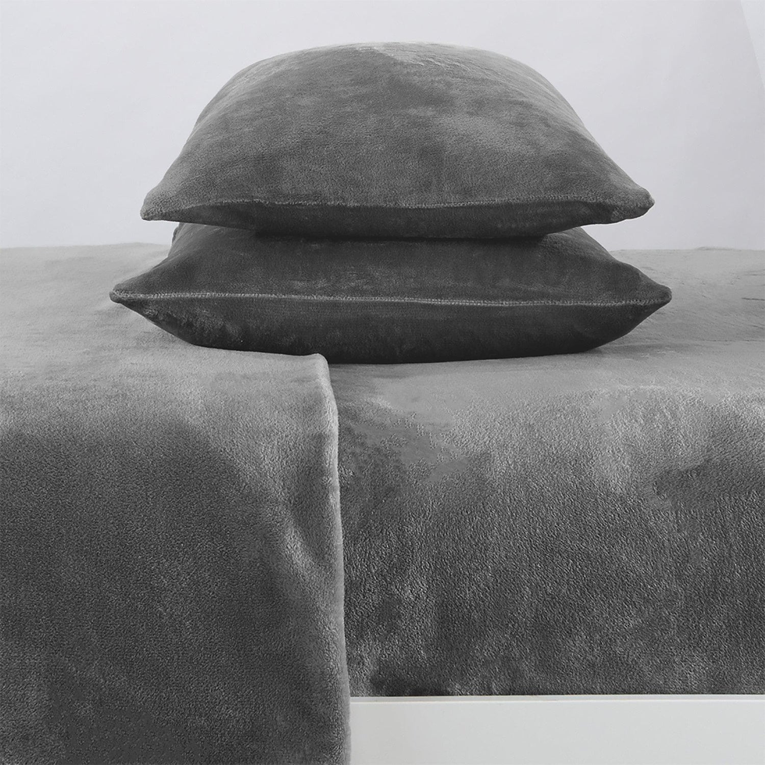 4-Piece Solid Plush Sheet - Velvet Luxe Collection