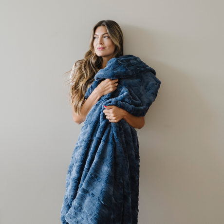 Faux Fur Throw Blankets