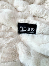 Ivory Faux Fur Blanket - Medium: 50"x60"