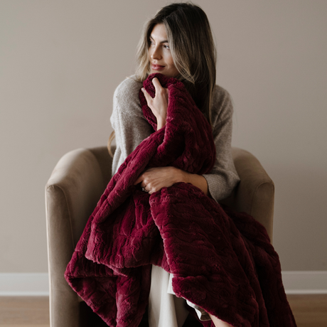 Faux Fur XL Throw Blankets