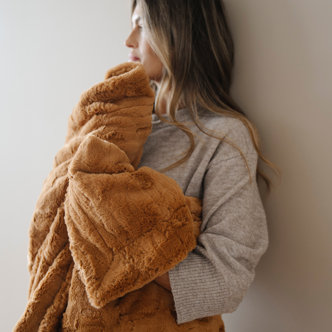 Faux Fur Throw Blankets