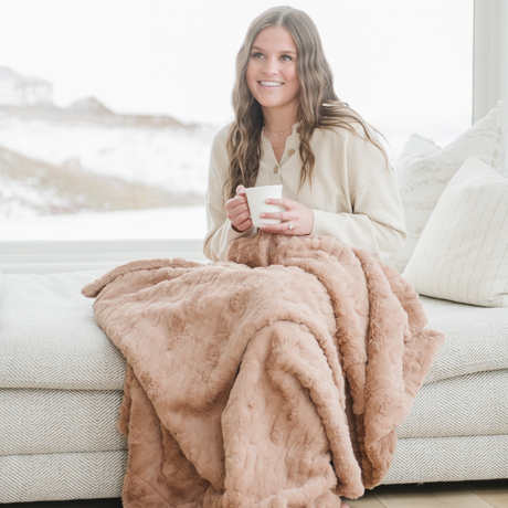 Faux Fur XL Throw Blankets