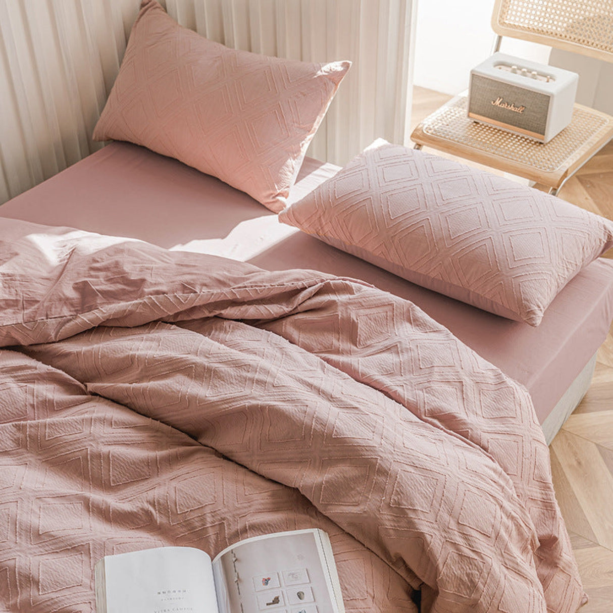 Boho Tufted Bedding Set / Gray