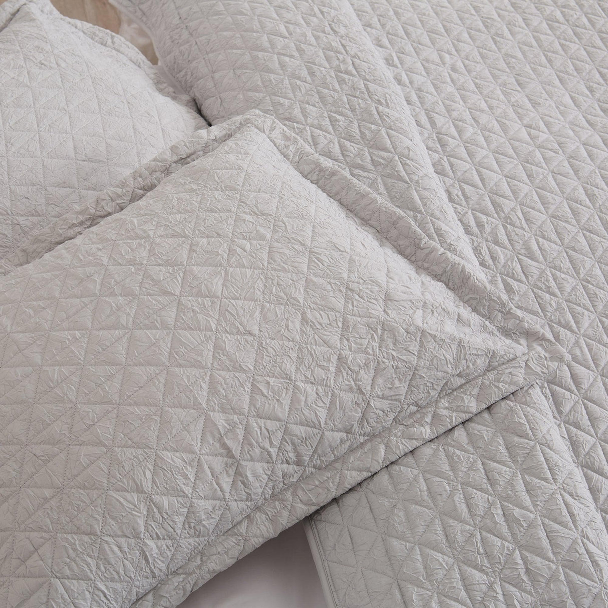 3-Piece Textured Quilt Set - Emeline Collection