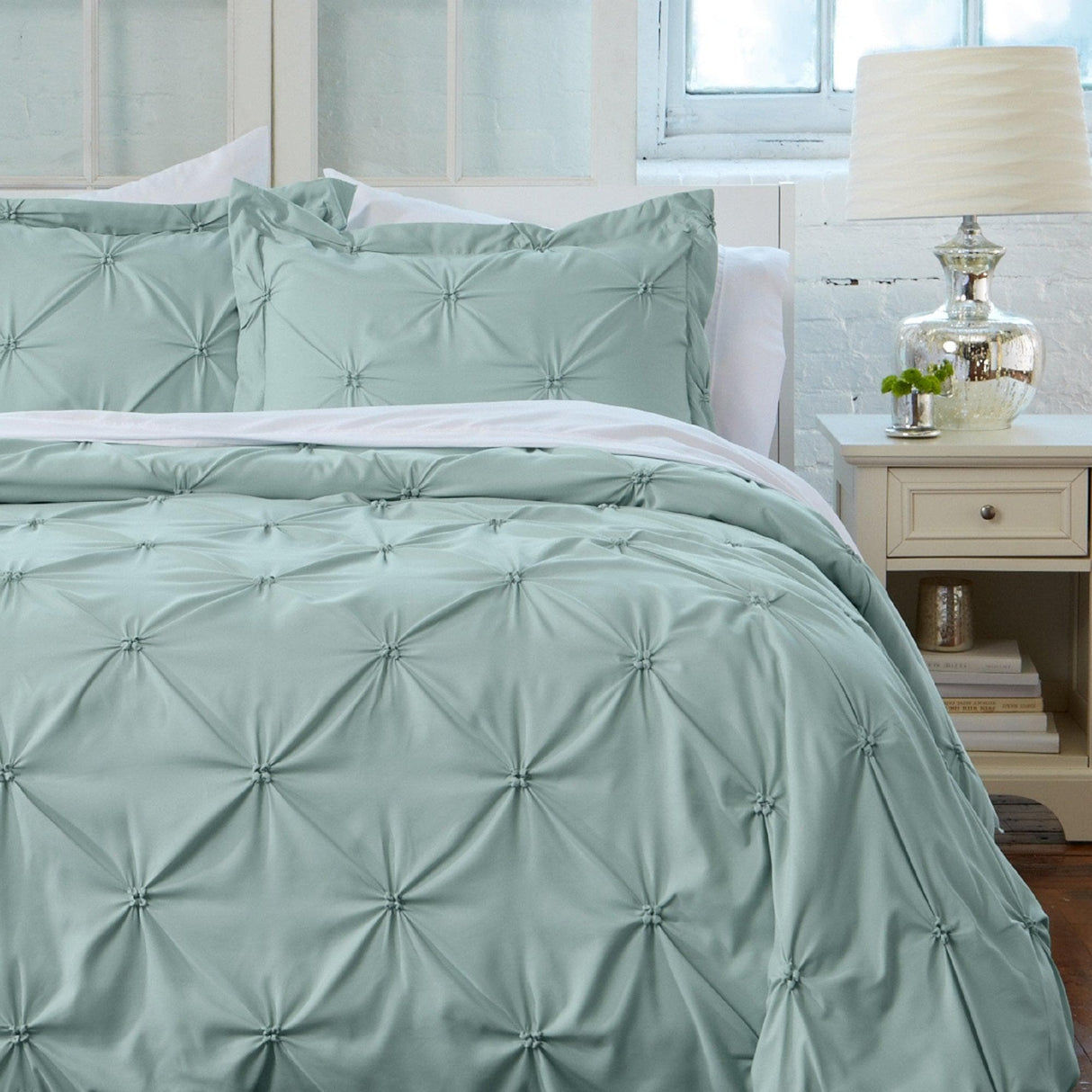 3-Piece Pintuck Duvet Cover - Analia Collection