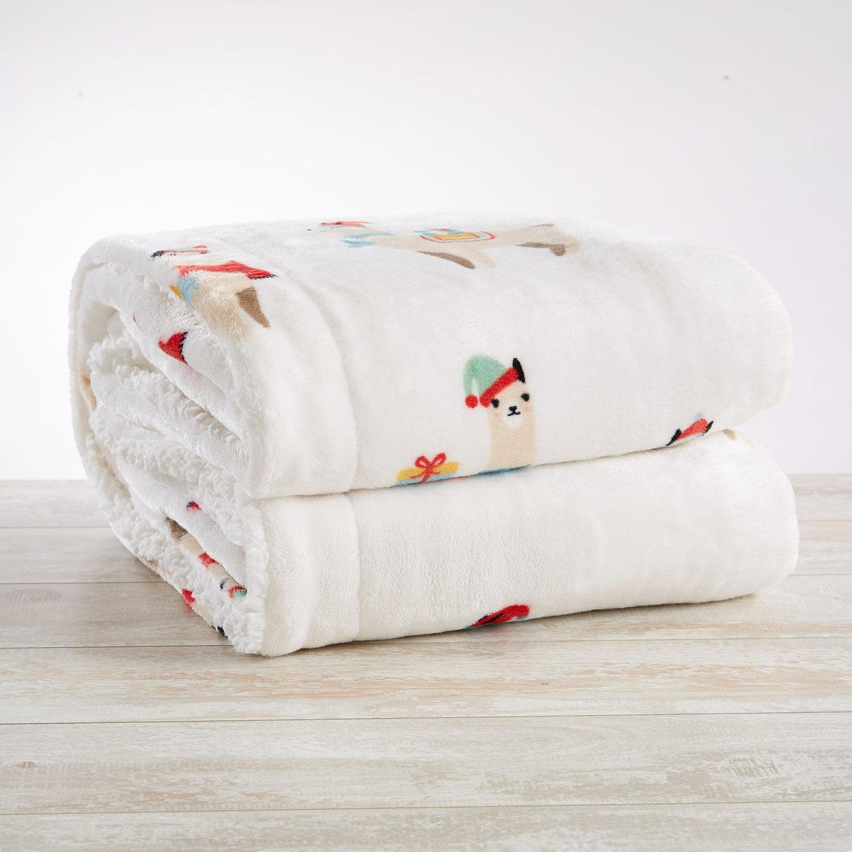 Holiday Sherpa Throw - Esmay Collection