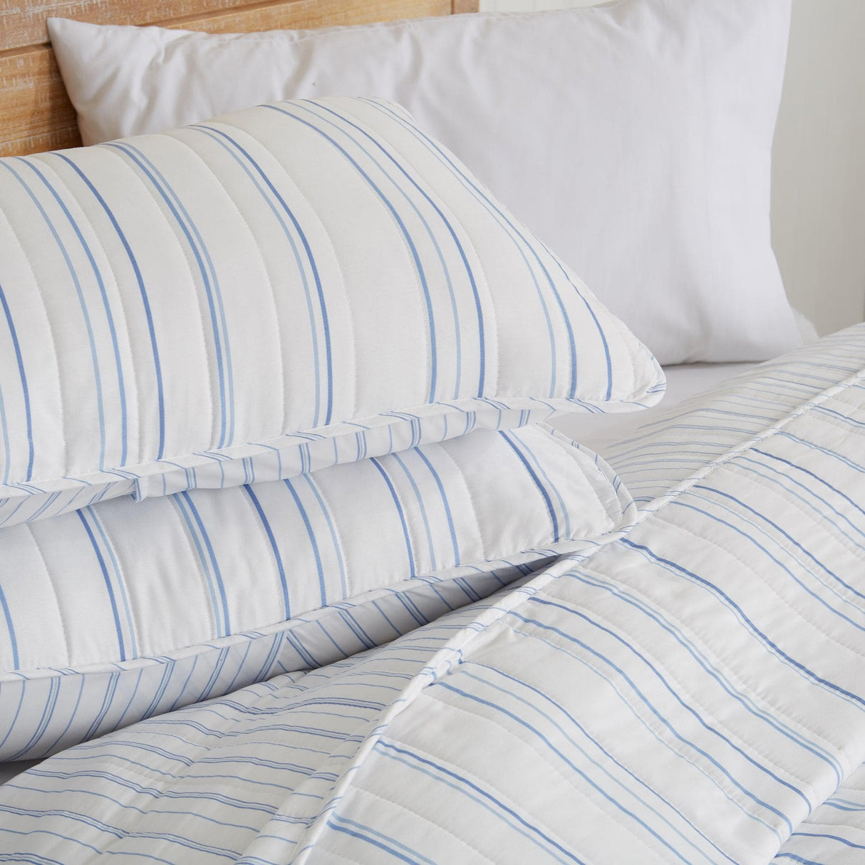 3-Piece Stripe Quilt - Katelyn Collection
