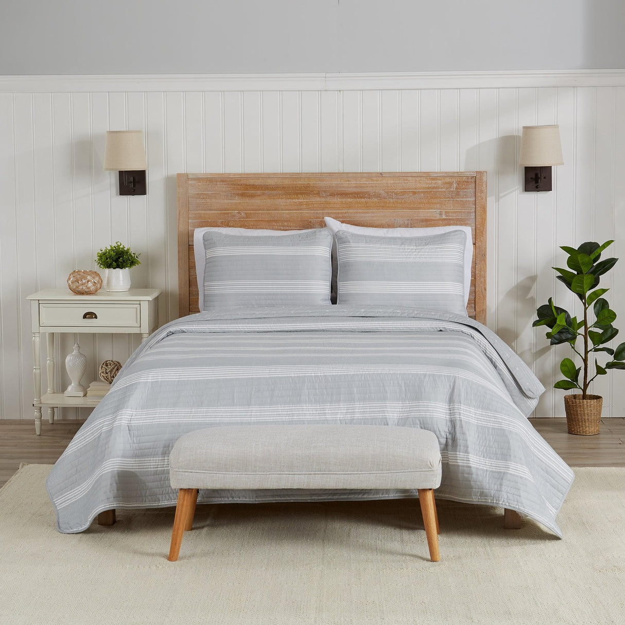3-Piece Stripe Quilt - Madelina Collection