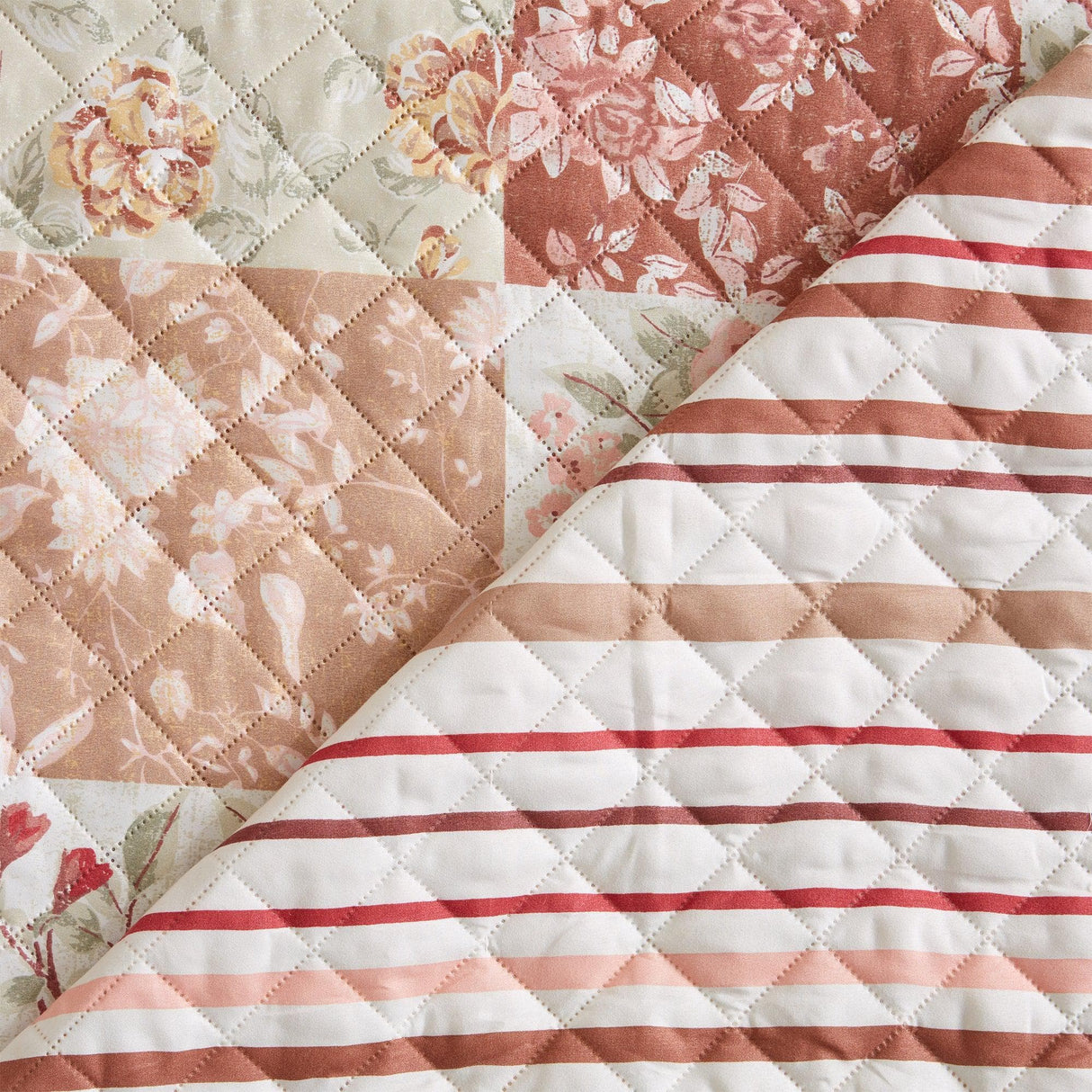 Reversible Furniture Protector - Maribel Collection