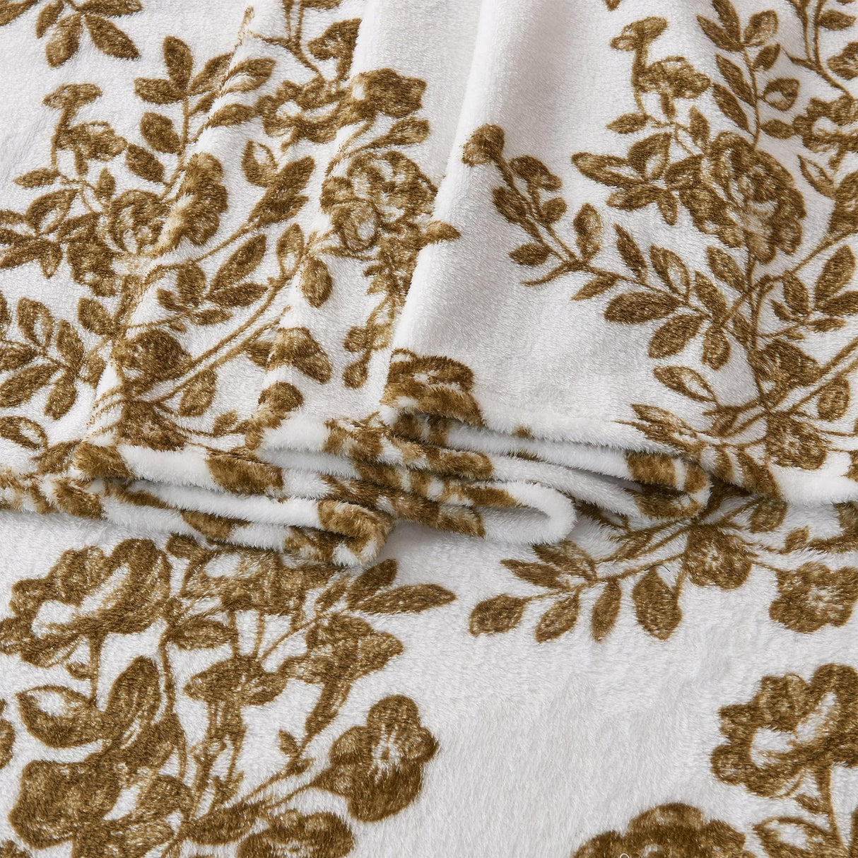 4-Piece Printed Plush Sheet - Velvet Luxe Lattice Collection