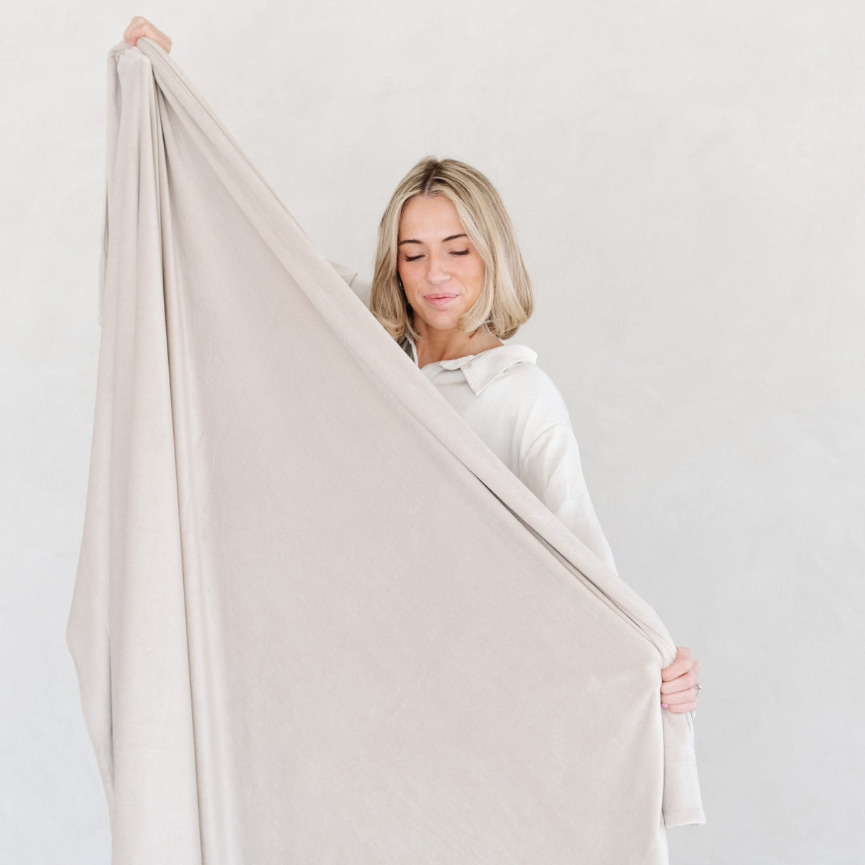 Minky Stretch Throw Blankets