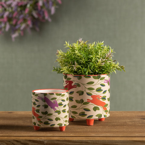 Footed-Rabbit-Pattern-Planter-(Set-of-2)-Planters